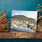 Dinghy am Strand Fotoplatte (Seite)