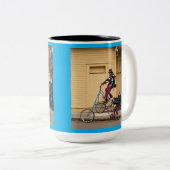 Dingo Dizmal Portland clown Zweifarbige Tasse (VorderseiteRechts)