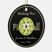 Dinking Duo Couple Pickleball Ball Keramik Ornament (Links)