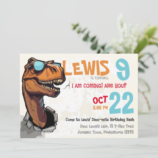 Dino-mite Birthday Bash: Roar with the T-Rex Einladung (Stehend Vorderseite)