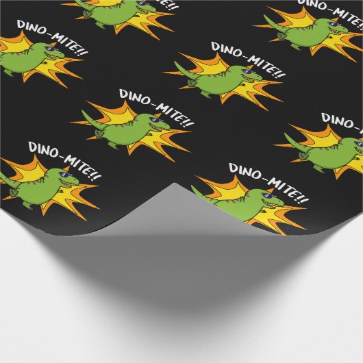 Dino-mite Funny TRex Dinosaur Pun Dark BG Geschenkpapier (Ecke)