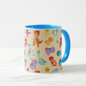 Dino Ranch | Ein Dinosaurier-Abenteuermuster Tasse (VorderseiteRechts)