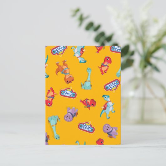 Dino Ranch Muster in Gelb Postkarte (Stehend Vorderseite)