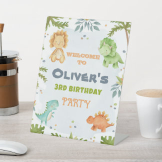 Dinosaur Birthday, Begrüßungszeichen Sockelschild