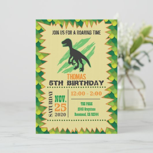 Dinosaur Birthday Einladung (Stehend Vorderseite)