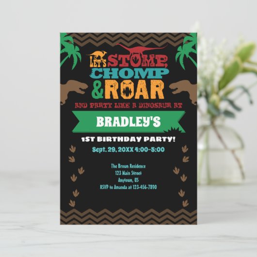 Dinosaur Birthday Einladung (Stehend Vorderseite)