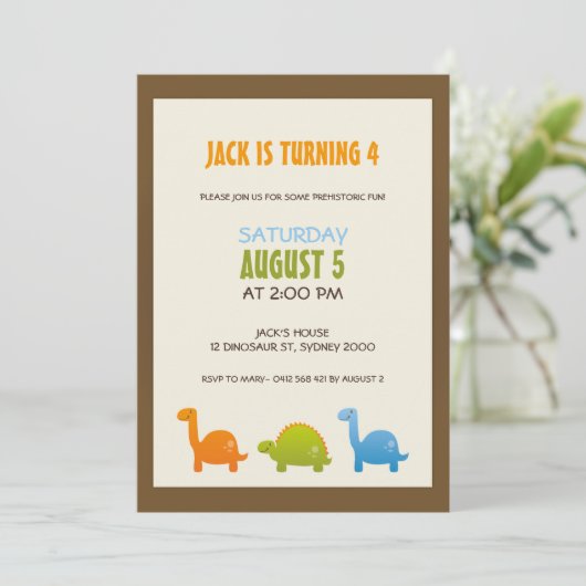 Dinosaur Birthday Einladung (Stehend Vorderseite)