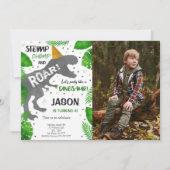 Dinosaur Boy Birthday Party Foto Einladung (Vorderseite)