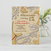 Dinosaur Fossil Dig Birthday Einladung (Stehend Vorderseite)
