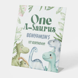 Dinosaur One-A-Saurus Boy 1. Geburtstag Party Invi Sockelschild