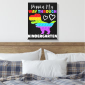Dinosaur Poppin My Way Through Kindergarten Leinwanddruck (Insitu (Schlafzimmer))