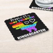 Dinosaur Poppin My Way Through Kindergarten Untersetzer (angewinkelt)