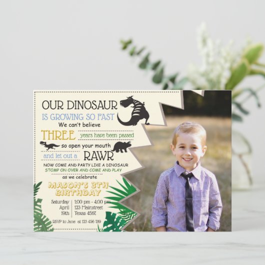 Dinosaur Rawr personalize Image Birthday UAWG Einladung (Stehend Vorderseite)