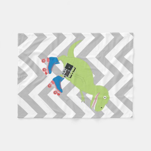 Dinosaur Roller Skaten Holding Radio Fleecedecke (Vorderseite (Horizontal))