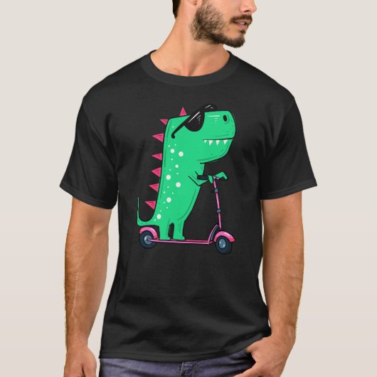 Dinosaur T-Rex Riding Scooter T-Shirt (Vorderseite)