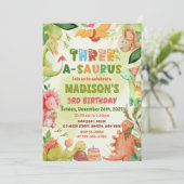 Dinosaur Three-A-Saurus Greenery 3. Geburtstag Einladung (Stehend Vorderseite)