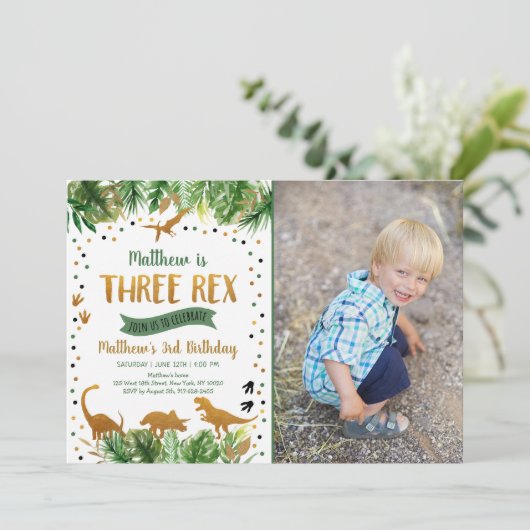 Dinosaur Three Rex Greenerity Geburtstag Einladung (Stehend Vorderseite)