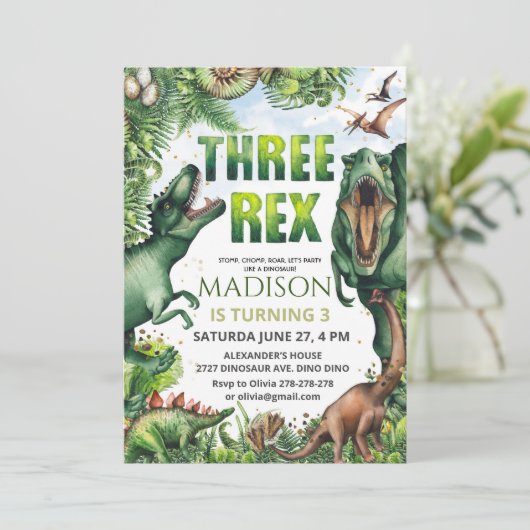 Dinosaur Three Rex Invitation Boy Einladung (Stehend Vorderseite)