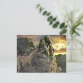 Dinosaur Tyrannosaurus Gorilla Fantasy Scene Postkarte (Stehend Vorderseite)