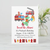 Dinosaurier Fire Fighter Boy Birthday Party Einladung (Stehend Vorderseite)