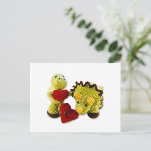 Dinosaurier + Herz Postkarte (Stehend Vorderseite)