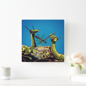 Dinosaurier hören Radioübertragung - Uhr (Zuhause)