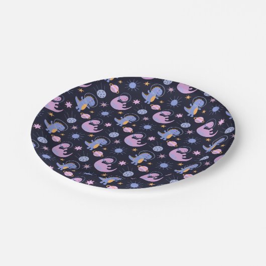 Dinosaurier im Weltraummuster Pappteller (Schrägansicht)
