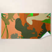 Dinosaurier in der Wildnis Strandtuch (Vorderseite)