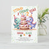 Dinosaurier Party Cake Funny Joint Geschwister Geb Einladung (Stehend Vorderseite)