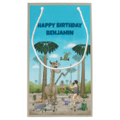 Dinosaurier trifft auf die Steinzeit Kleine Geschenktüte (Rückseite)