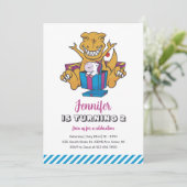 Dinosaurier und Einhornmädchen Einladung zum Gebur (Stehend Vorderseite)