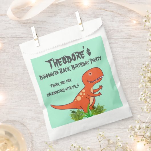 Dinosaurs Rock Birthday Party Geschenktütchen (Ausgeschnitten)