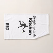 Direkt außerhalb Da Kitchen - Pickleball Spaß Handtuch (Handtuch)