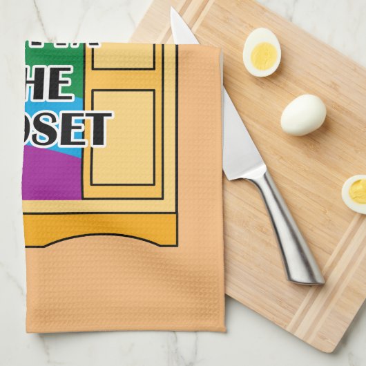 Direkt vor dem Schrank Geschirrtuch (Viertel Falte)