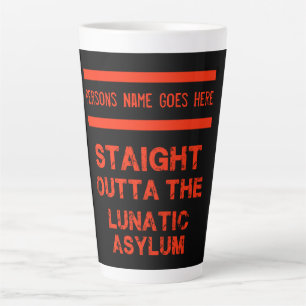 Direkt vor dem wahnsinnigen Asyl Milchtasse