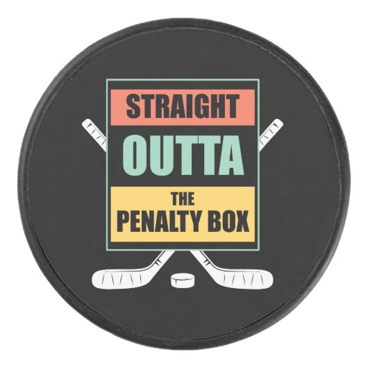 Direkt vor der Strafbox Eishockey Puck (Vorderseite)