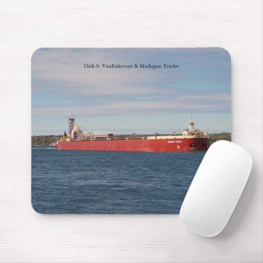 Dirk S. VanEnkevort & Michigan Trader Mousepad (Mit Mouse)