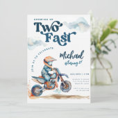 Dirt Bike Two Fast Geburtstag Einladung (Stehend Vorderseite)