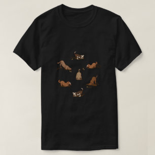 Dirt Digging Hunde - auf einem Strandurlaub. T-Shirt