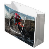 Dirt Rad-Reiter-Kissen Große Geschenktüte (Vorderseite Schrägansicht)