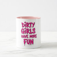 Dirty Girls haben mehr Spaß beim Mudder Mudding Gi