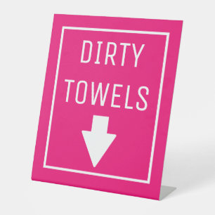 DIRTY TOWELS SOCKELSCHILD