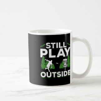 Disc Golf Frisbee Golf wird immer noch draußen ges Kaffeetasse