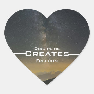 Discipline Creates Freedom Herz-Aufkleber