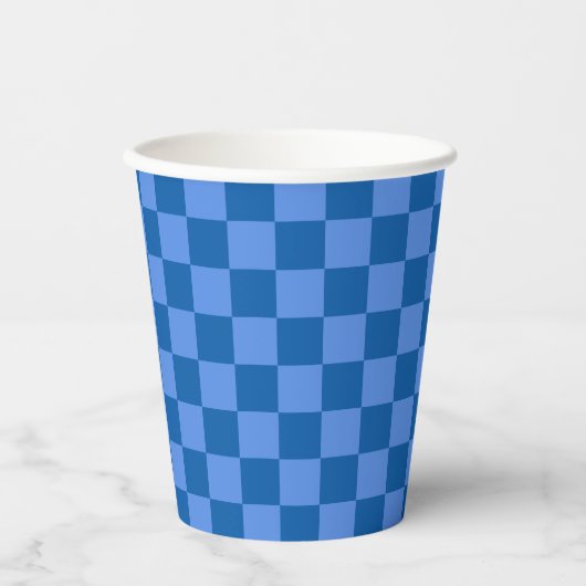 Discover the Allure of Blue Checkerboard Pattern Pappbecher (Vorderseite)