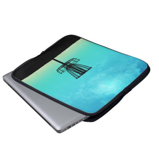 Disk Golf Basket Laptopschutzhülle (Vorne Knopf)