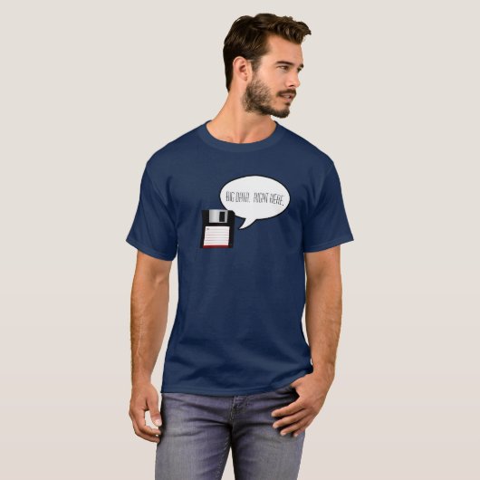 Diskette sagt großen Daten-T - Shirt (Vorne ganz)
