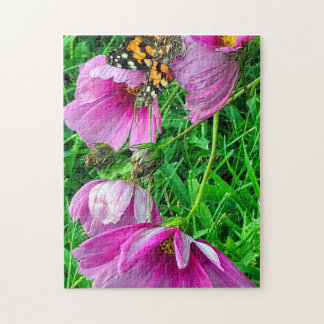 Distelfalter auf rosa Kosmosblumen Puzzle