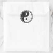 Distresierter Yin Yang-Symbol-Aufkleber Runder Aufkleber (Tasche)