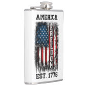 Distressed American Flag Freedom Est. 1776 Flachmann (Rechts)